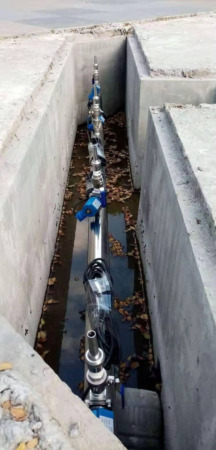 ALINA���ɱ�������Ȫ��DMX��