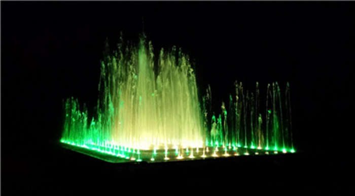 ɳ�� 7x14m ������Ȫ