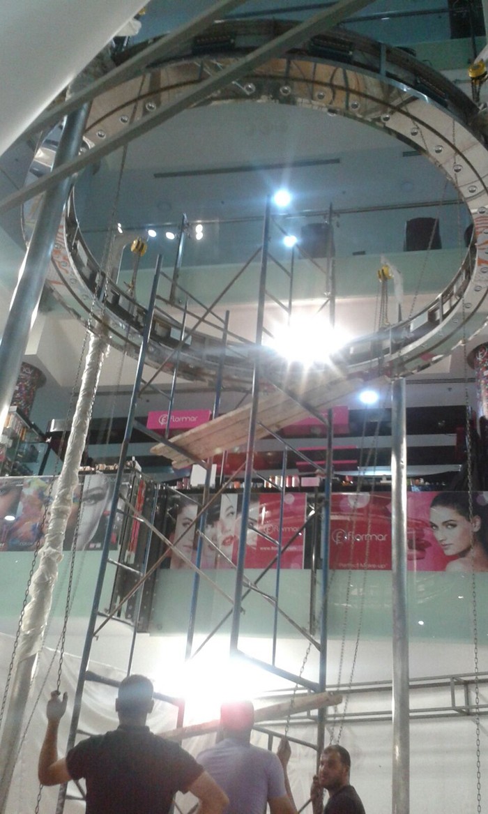 Լ������ˮĻ